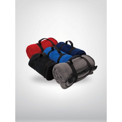 Whipstitch Fleece Blanket w/ Strap